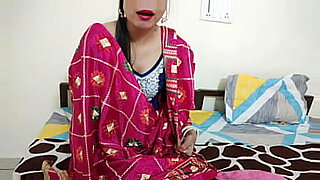 indian veey fat woman fucking with hindi audio